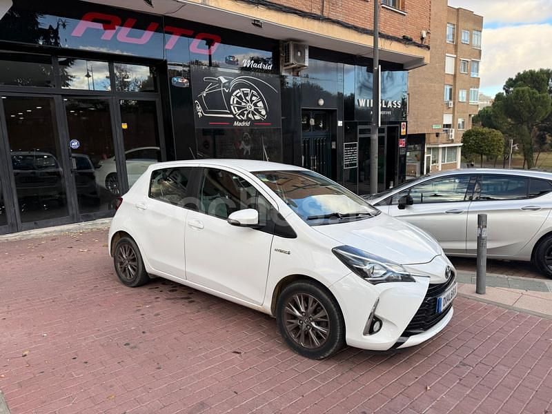Blanco Usado 2020 Toyota Yaris Hybrid Active Berlina | 11.800 € (Buen precio) - Imagen 1/4