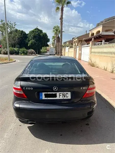 Usado Mercedes C200 Sport Edition 122 CV (89 kW) 2007 Negro Berlina