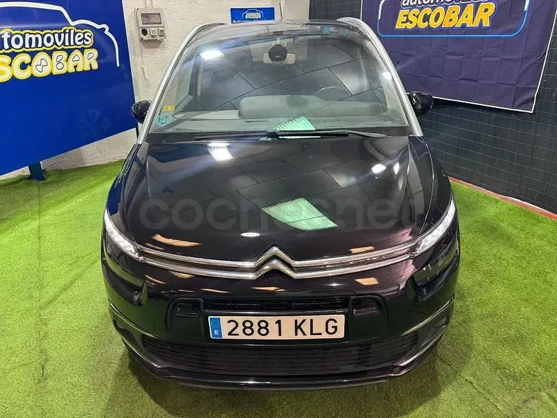 Usado Citroën Grand C4 Picasso Feel 120 CV (88 kW) 2018 Negro Monovolumen