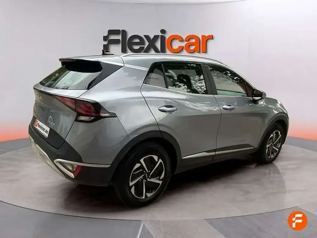 Usado Kia Sportage 215 CV (158 kW) 2025 Gris SUV
