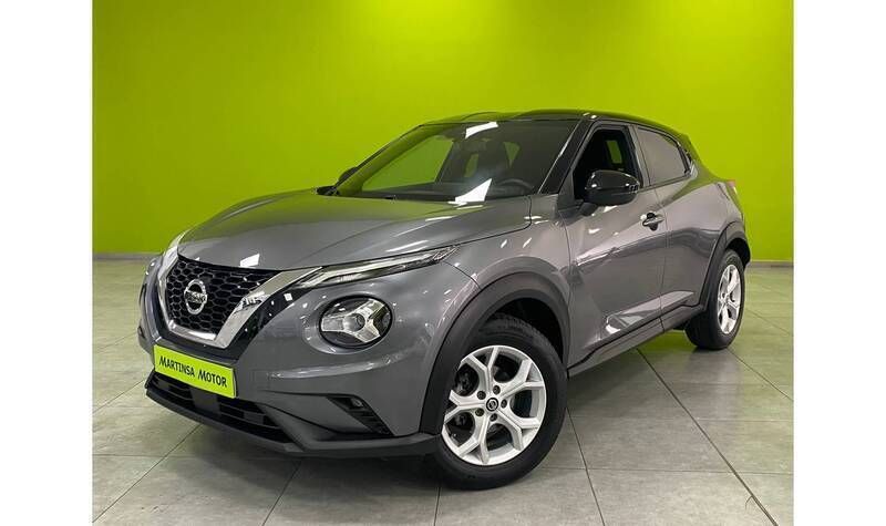 Gris / plata Usado 2022 Nissan Juke N-Connecta SUV | 21.800 € (Un poco caro) - Imagen 1/4