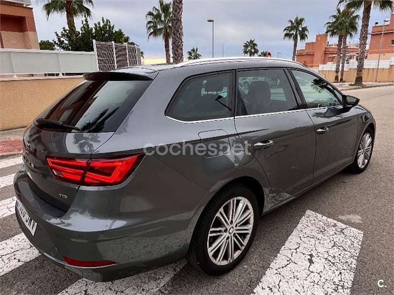 Gris / plata Usado 2017 Seat Leon XCELLENCE Familiar | 6300 € (Super precio) - Imagen 1/4