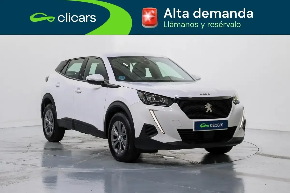 Usado Peugeot 2008 Active 100 CV (73 kW) 2021 Blanco SUV