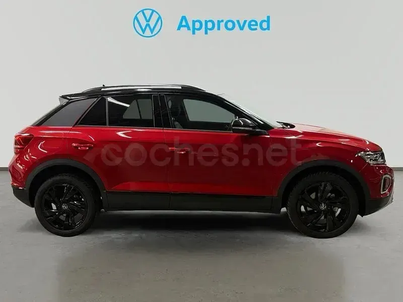 Usado VW T-Roc 115 CV (84 kW) 2025 Rojo SUV