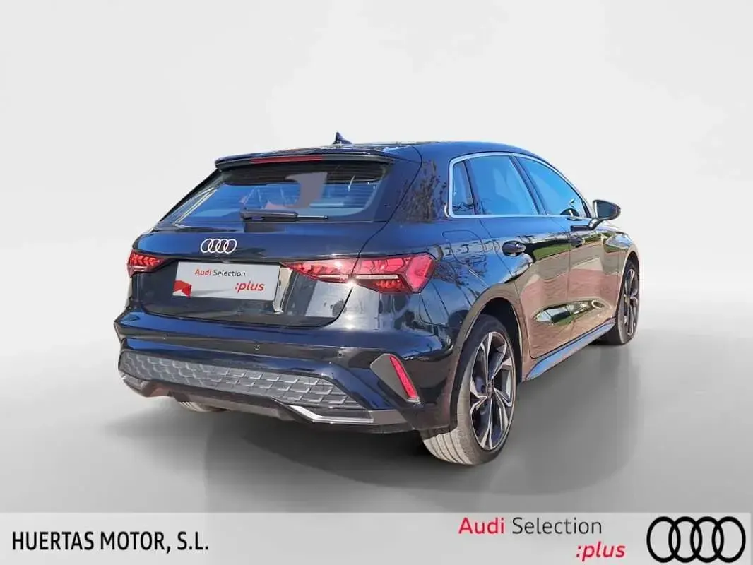 Usado Audi A3 204 CV (150 kW) 2025 Negro Berlina