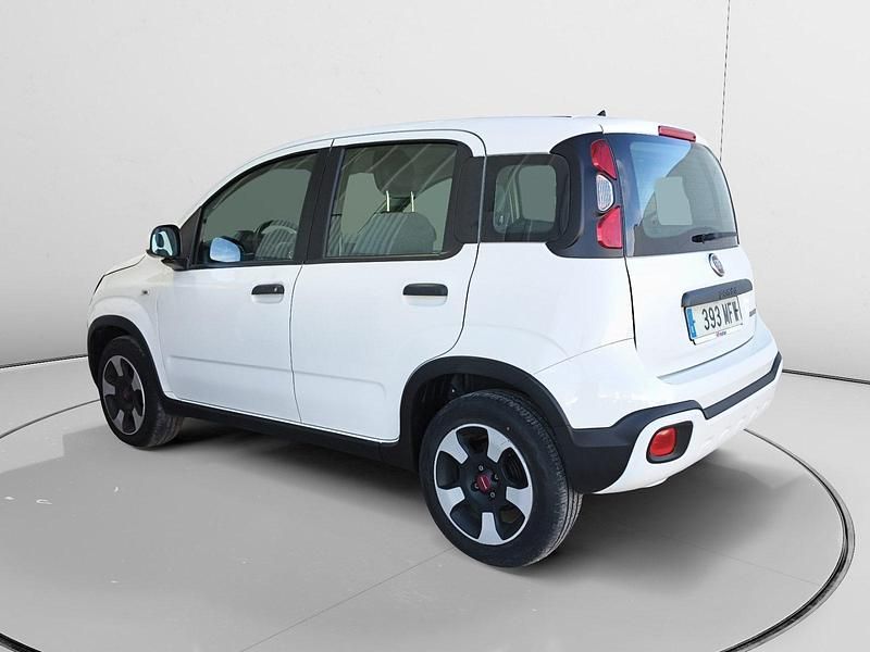 Usado Fiat Panda Cross Cross 69 CV (50 kW) 2023 Utilitario