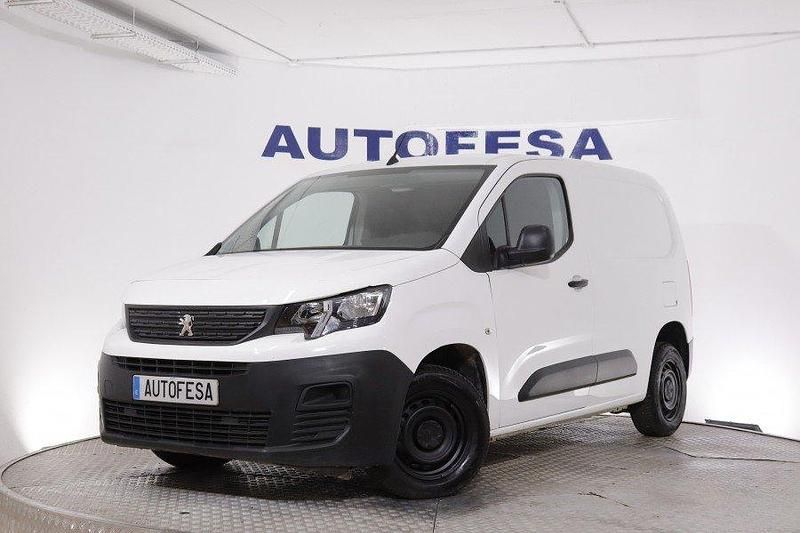 Blanco Usado 2022 Peugeot Partner Monovolumen | 13.950 € (Un poco caro) - Imagen 1/4