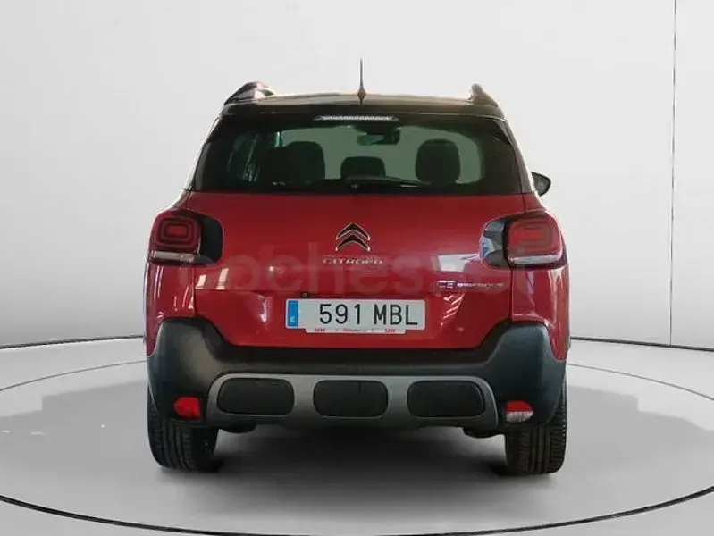 Usado Citroën C3 Aircross Shine 110 CV (80 kW) 2022 Rojo SUV