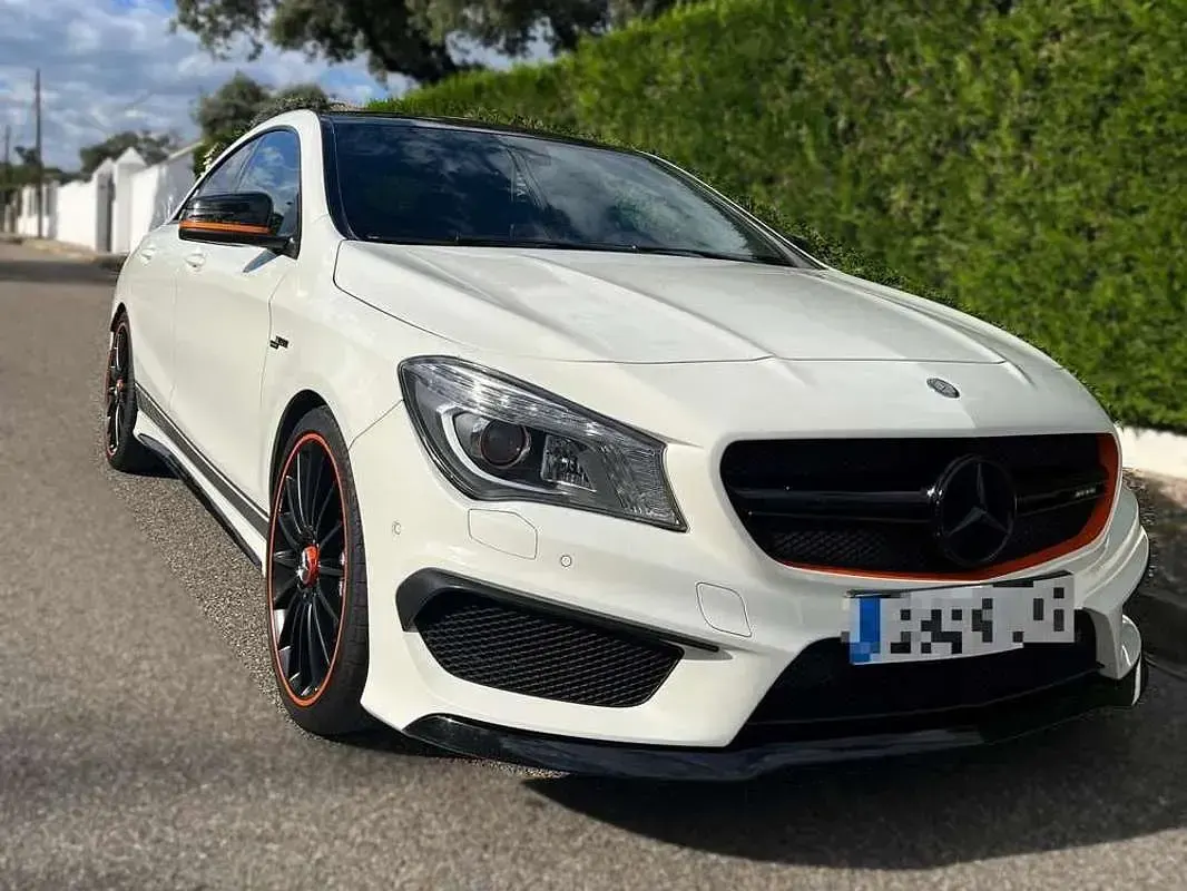 Usado Mercedes CLA45 AMG AMG 381 CV (280 kW) 2015 Blanco Coupe