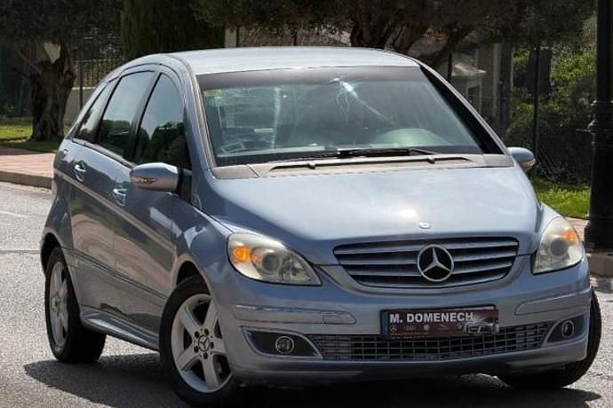 Usado Mercedes B200 Chrome 136 CV (100 kW) 2005 Monovolumen