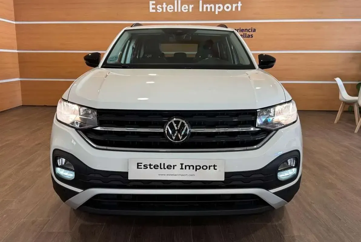 Usado VW T-Cross Advance 110 CV (80 kW) 2024 Blanco SUV