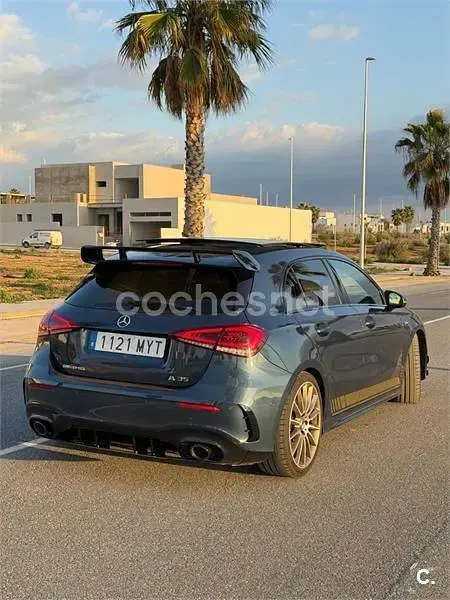 Usado Mercedes A35 AMG 306 CV (225 kW) 2019 Azul Berlina