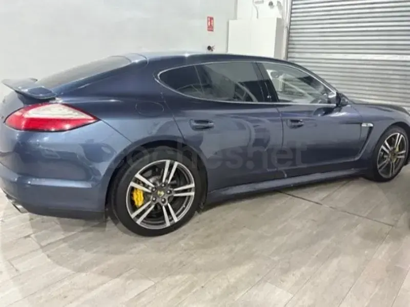 Begagnad Porsche Panamera 400 HK (294 kW) 2010 Grå Halvkombi