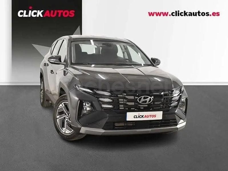 Usado Hyundai Tucson 160 CV (117 kW) 2025 Gris / plata SUV
