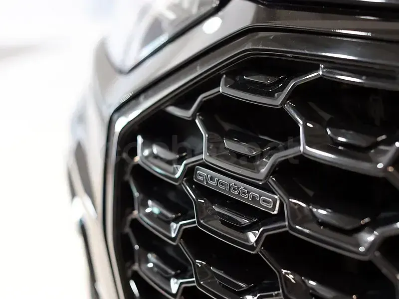 Usado Audi Q5 Sportback Ambiente 367 CV (269 kW) 2022 Negro SUV