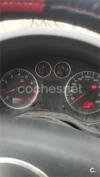 Azul Usado 2003 Audi A3 Ambiente Berlina | 2500 € (Precio justo) - Imagen 1/2