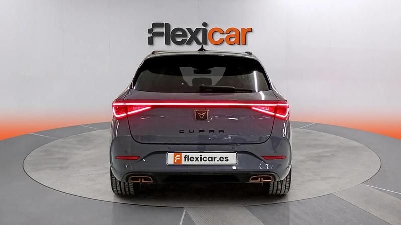 Usado Cupra Leon 245 CV (180 kW) 2020 Gris Familiar