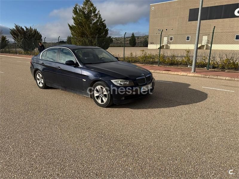 Usado BMW 325 218 CV (160 kW) 2008 Azul Berlina