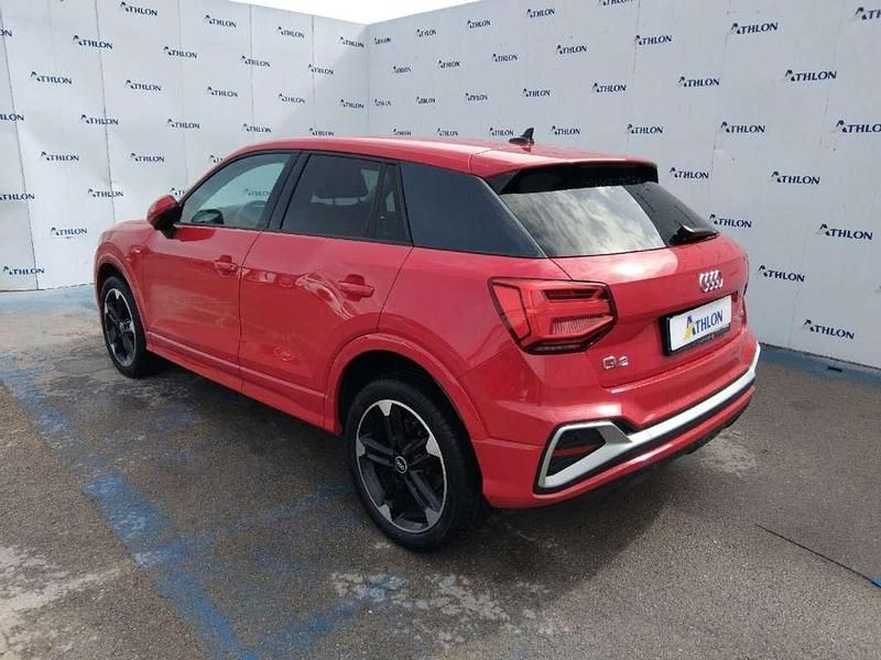 Usado Audi Q2 S-Line 150 CV (110 kW) 2021 Rojo SUV