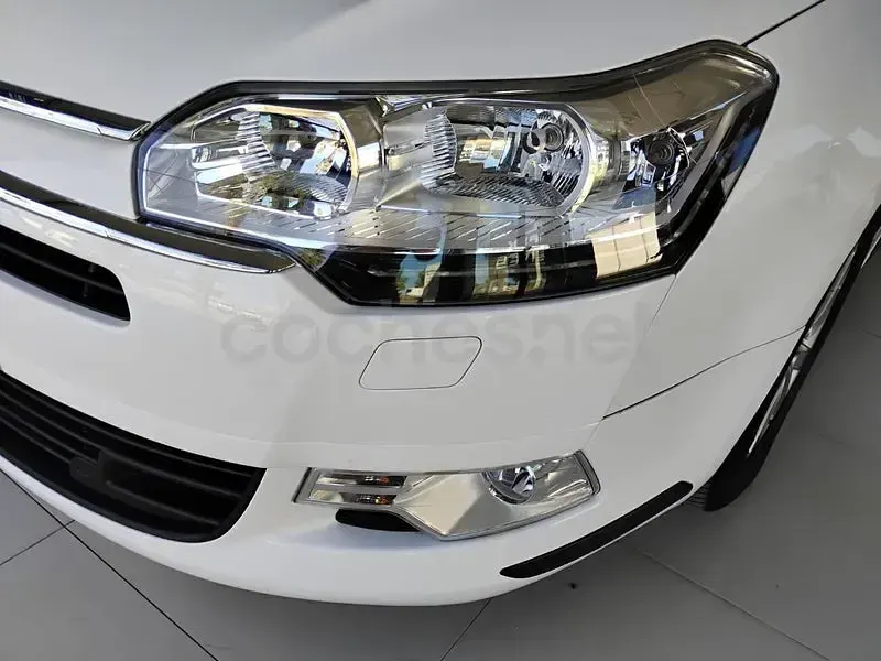 Usado Citroën C5 114 CV (83 kW) 2015 Blanco Berlina