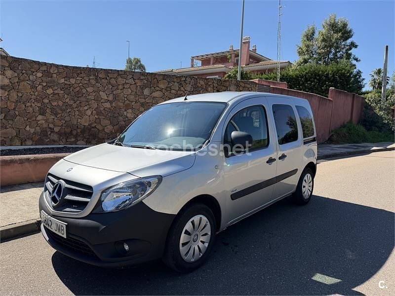 Usado Mercedes Citan 109 90 CV (66 kW) 2016 Gris / plata Familiar