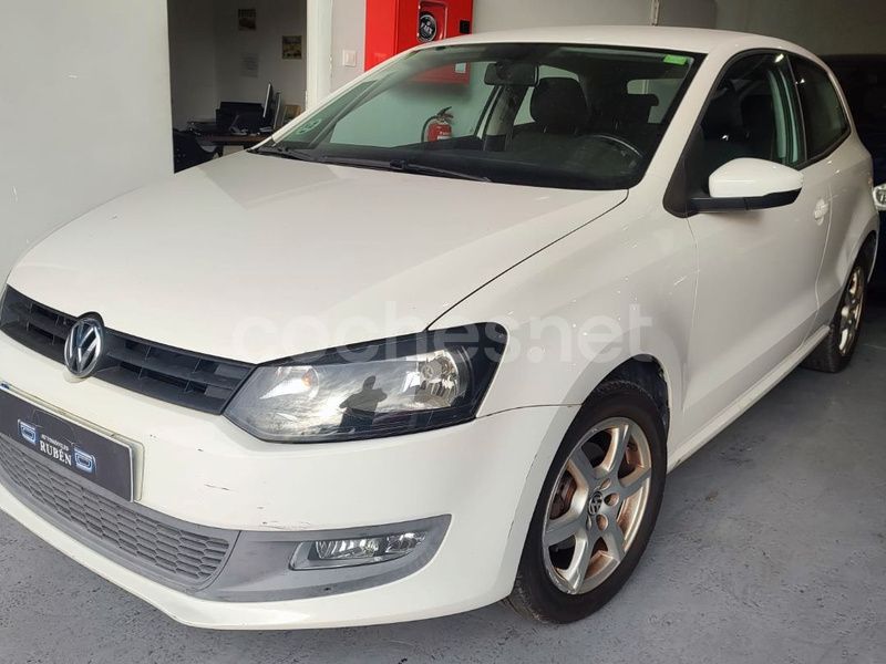 Blanco Usado 2010 VW Polo Advance Berlina | 6500 € (Precio justo) - Imagen 1/4