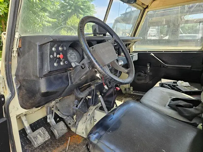 Usado Land Rover Range Rover 136 CV (100 kW) 1995 Beige SUV