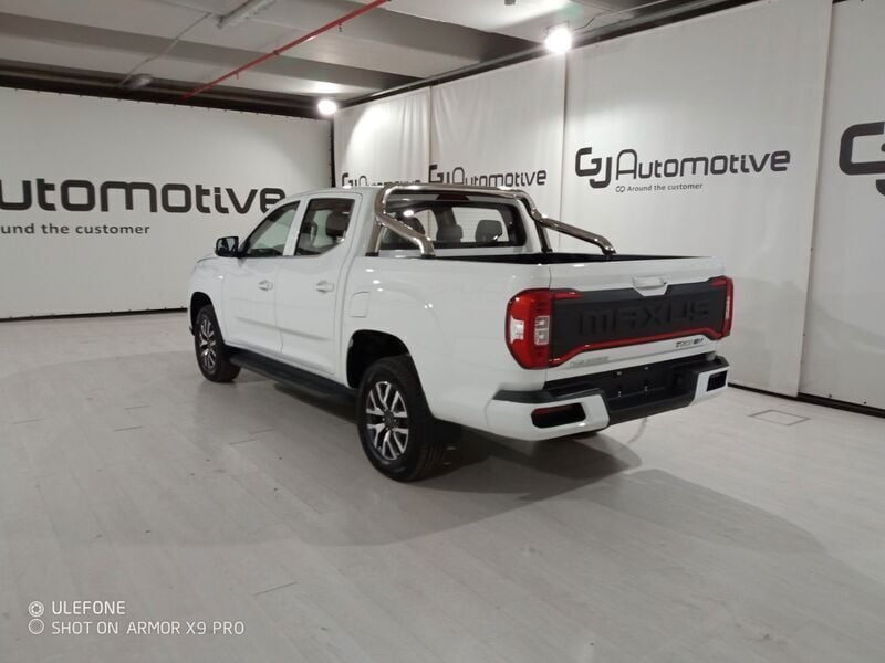 Usado Maxus e-T90 130 kW (177 CV) 2023 Blanco Pickup/Camioneta