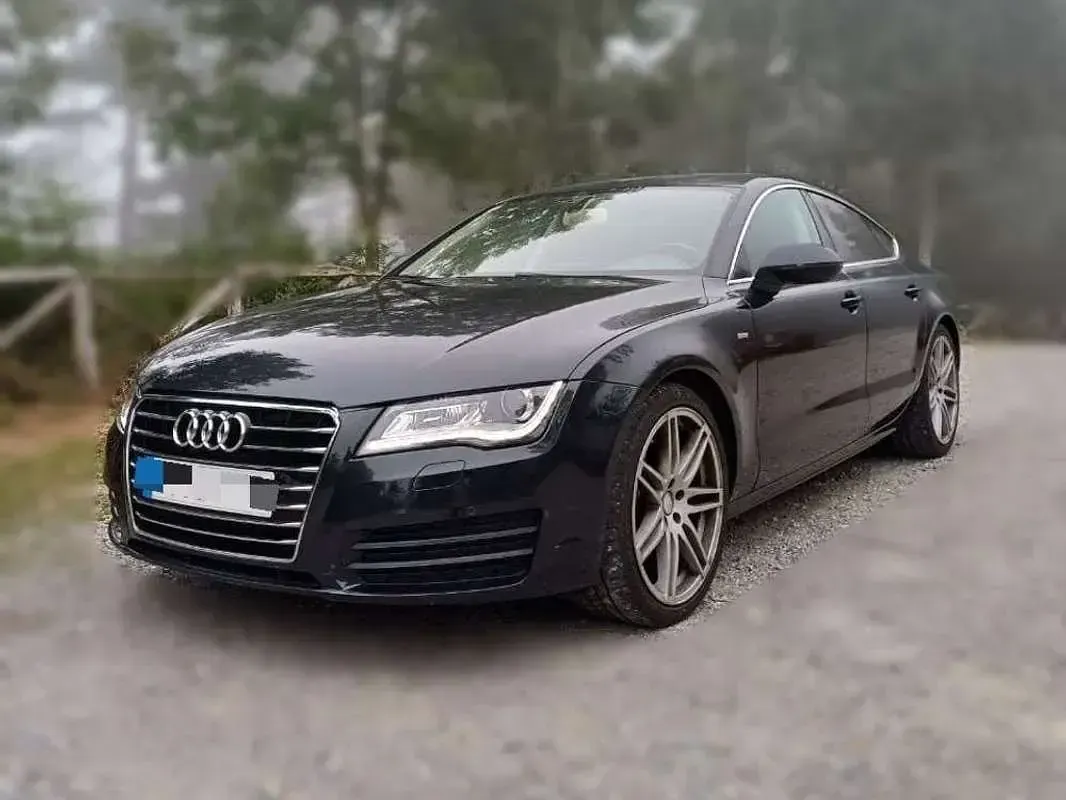 Usado Audi A7 Sportback 204 CV (150 kW) 2011 Azul Utilitario