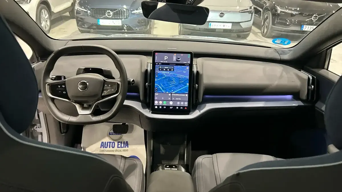 Usado Volvo EX30 Ultra 200 kW (272 CV) 2024 SUV