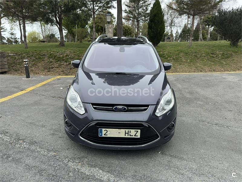 Usado Ford Grand C-Max Titanium 140 CV (102 kW) 2012 Violeta / lila Monovolumen
