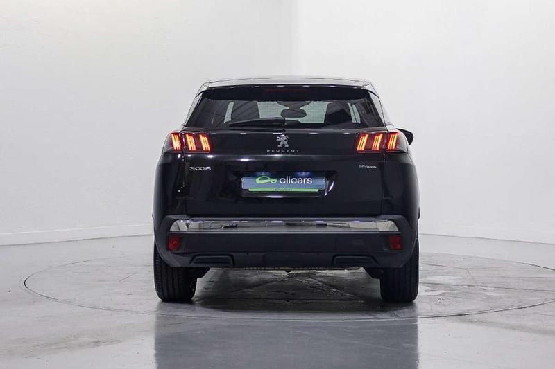 Usado Peugeot 3008 Allure 150 CV (110 kW) 2024 Negro SUV