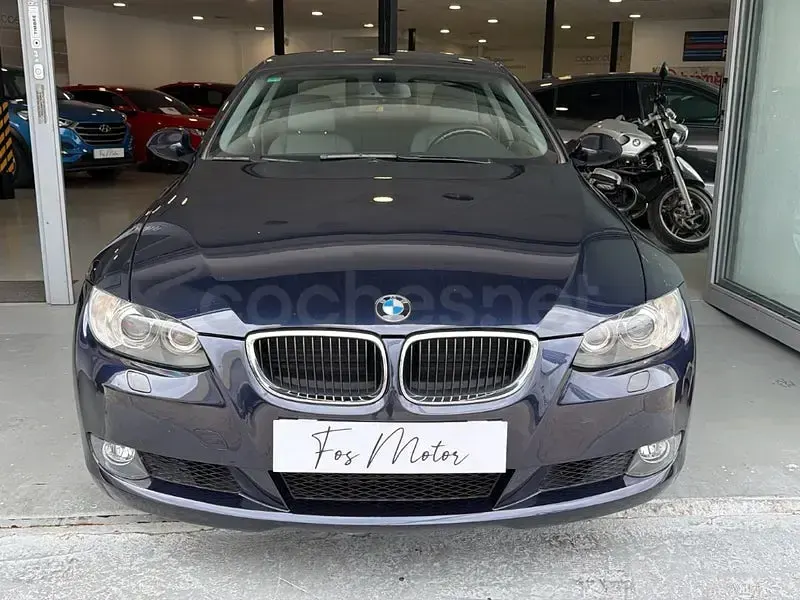 Usado BMW 320 177 CV (130 kW) 2007 Azul Coupe
