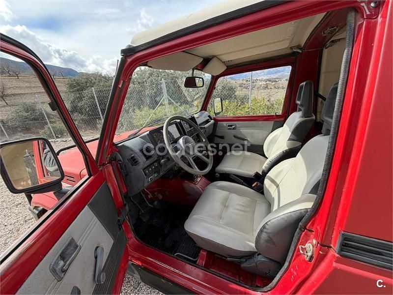 Usado Suzuki Samurai 64 CV (47 kW) 1992 Granate SUV