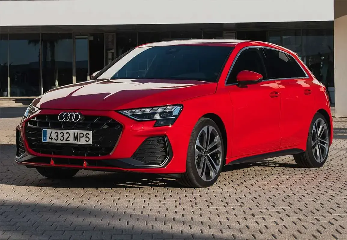 Usado Audi A3 Sportback S-Line 116 CV (85 kW) 2020 Gris Utilitario