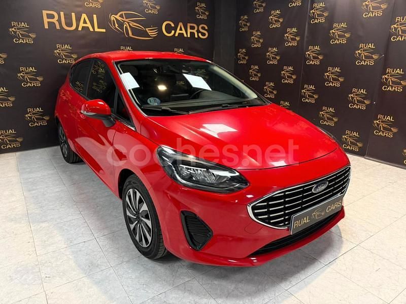 Rojo Usado 2023 Ford Fiesta Active X Utilitario | 14.990 € (Buen precio) - Imagen 1/4