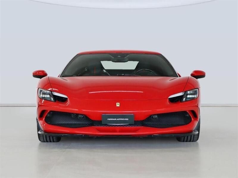 Usado Ferrari 296 830 CV (610 kW) 2022 Rosso corsa Coupe