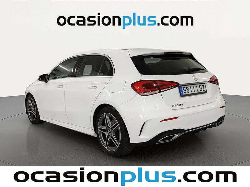 Usado Mercedes A180 AMG 116 CV (85 kW) 2019 Blanco Utilitario