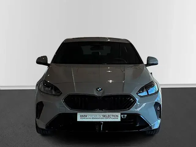 Usado BMW 118 Comfort Edition 150 CV (110 kW) 2025 Utilitario