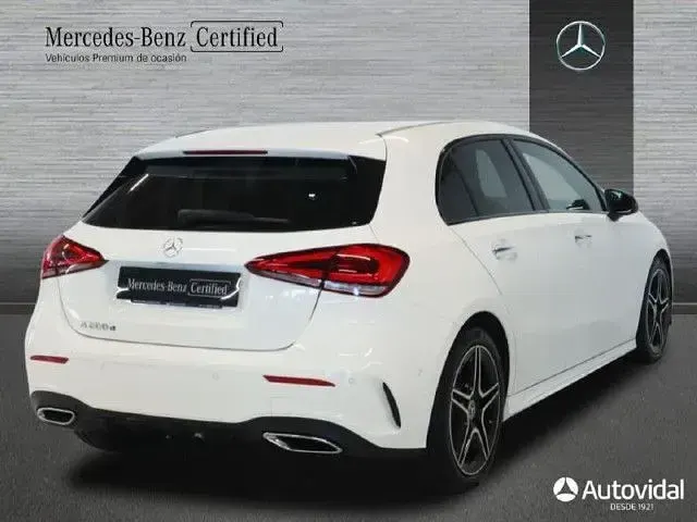 Usado Mercedes A200 150 CV (110 kW) 2022 Blanco polar