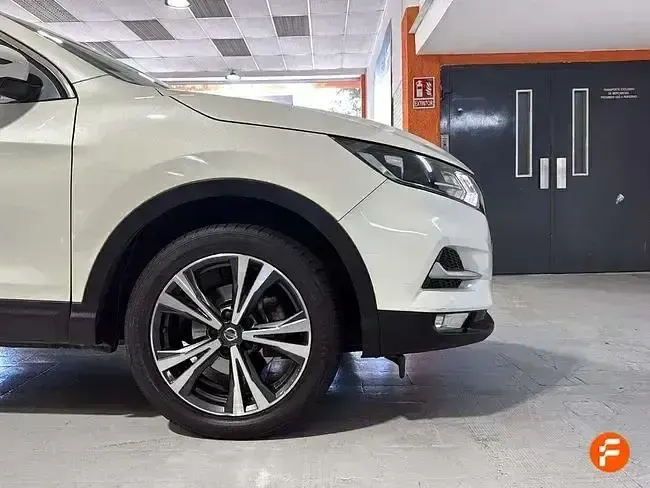 Usado Nissan Qashqai Acenta 115 CV (84 kW) 2018 Blanco SUV