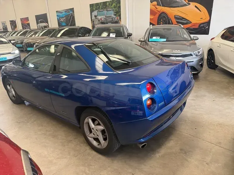 Usado Fiat Coupé 220 CV (161 kW) 2000 Azul Coupe