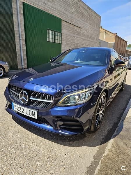 Usado Mercedes C300 258 CV (189 kW) 2018 Azul Coupe