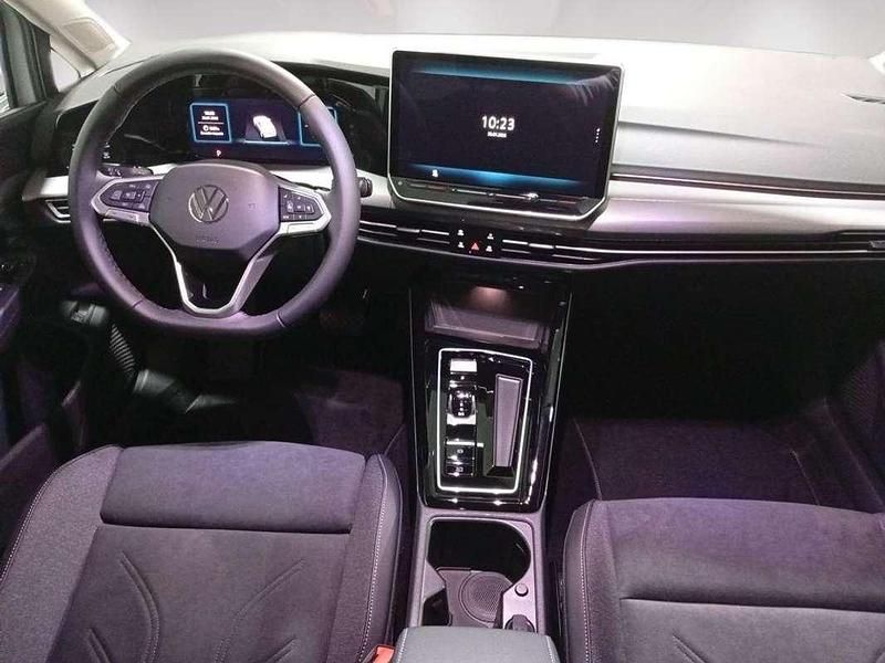 Usado VW Golf VIII Match 204 CV (150 kW) 2025 Blanco Berlina