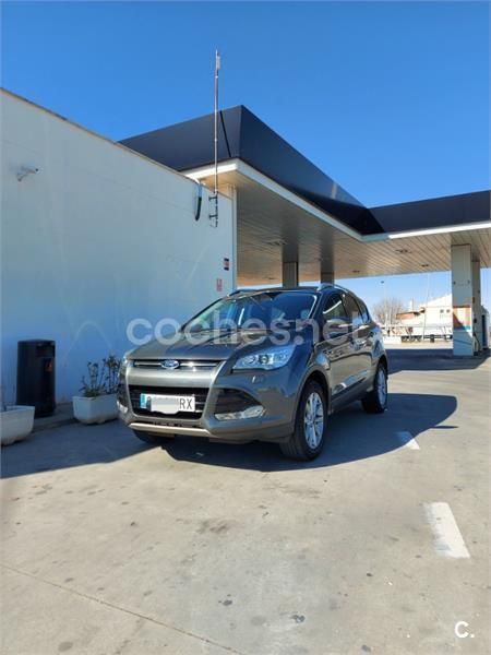 Marrón Usado 2016 Ford Kuga Titanium SUV | 15.000 € (Precio justo) - Imagen 1/1