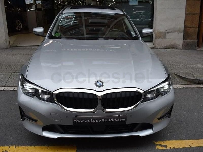 Usado BMW 330 265 HP (194 kW) 2019 Prateado Carrinha