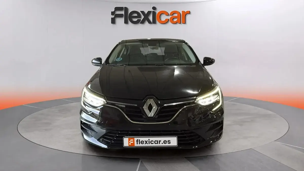 Usado Renault Mégane II Intens 115 CV (84 kW) 2022 Negro Berlina