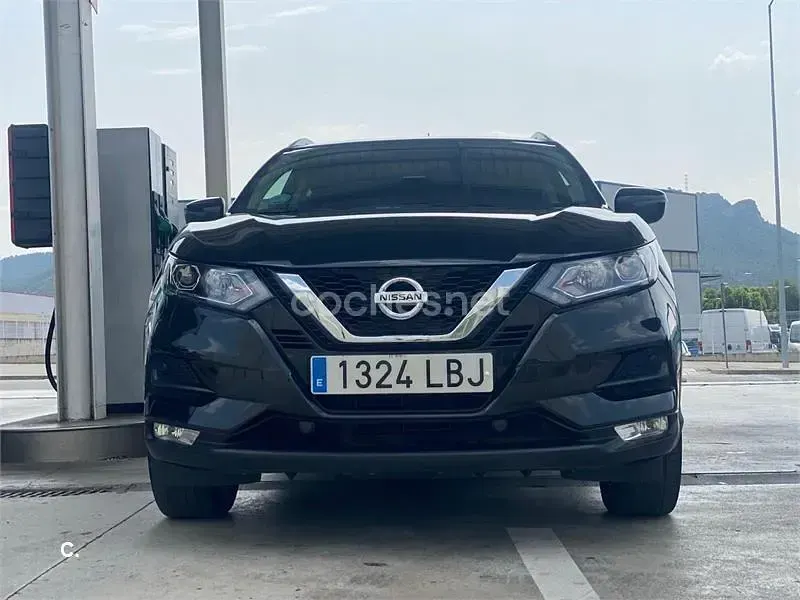 Usado Nissan Qashqai Tekna 140 CV (102 kW) 2019 Negro SUV