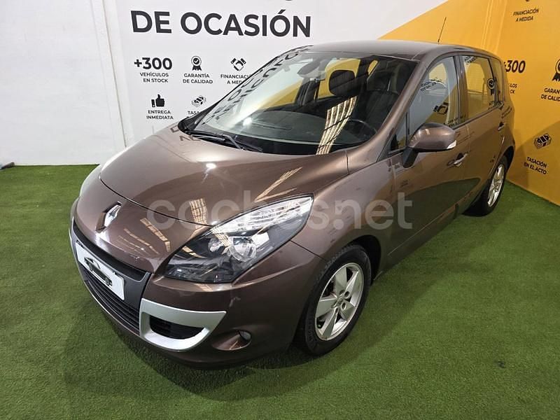 Marrón Usado 2009 Renault Scénic III Expression Monovolumen | 7490 € (Precio justo) - Imagen 1/4