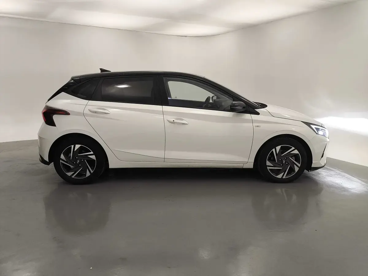 Usado Hyundai i20 99 CV (72 kW) 2022 Utilitario